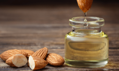 L'huile végétale d'amande douce bio pour apaiser les peaux sensibles